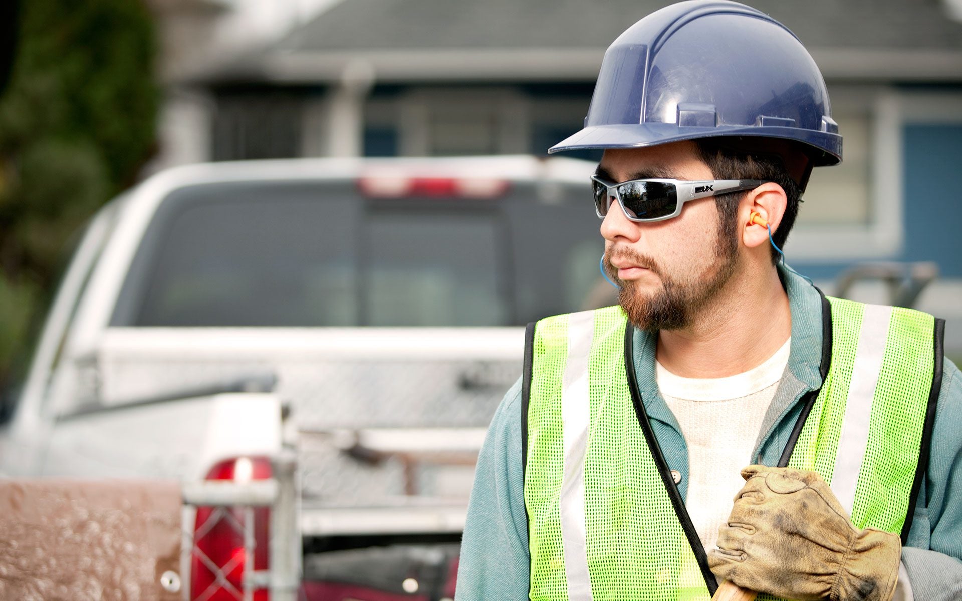 DVX Sun + Safety eyewear is built from the ground up to provide ANSI-rated production and bold style that’s as comfortable on the job as it is on the weekend.